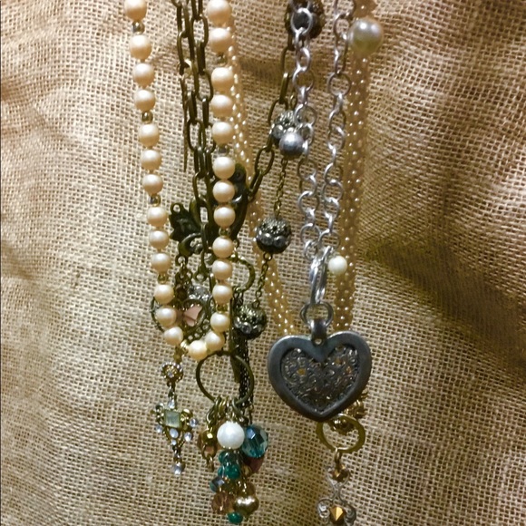 Meet your Posher, Carolyn - Picture 2 of 4